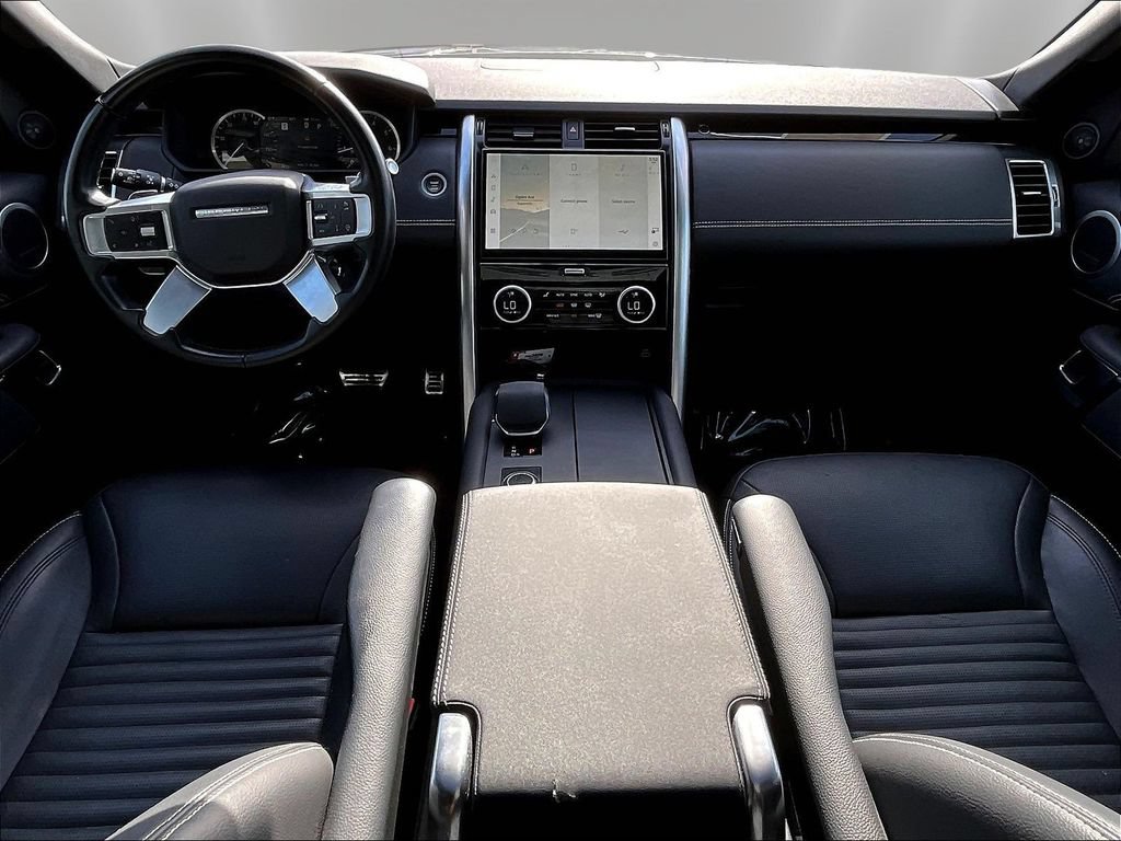 Used 2023 Land Rover Discovery S R-Dynamic AWD/4WD image 7