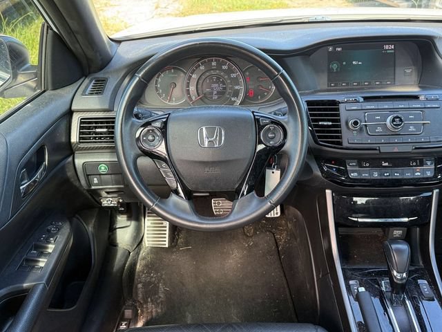 Used 2017 Honda Accord Sport Special Edition image 12