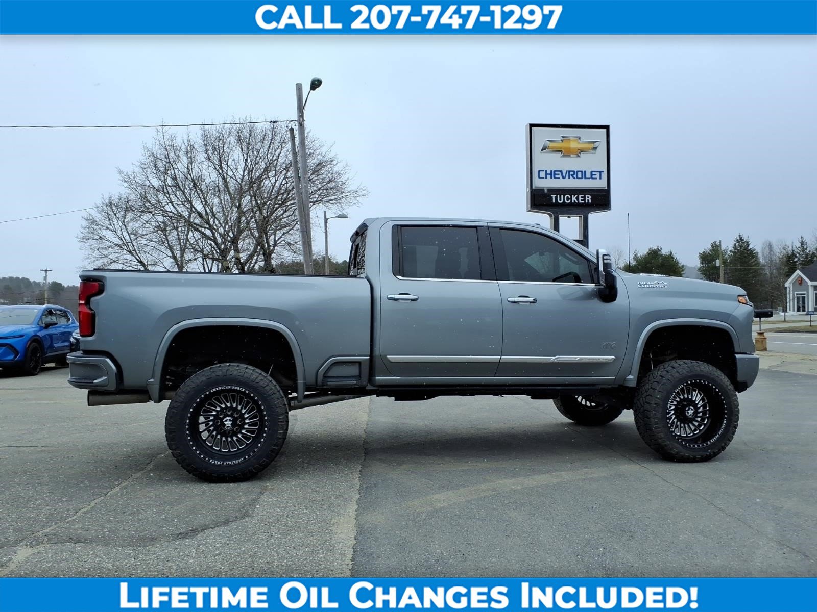 Used 2024 Chevrolet Silverado 2500 High Country w/ Technology Package AWD/4WD image 4