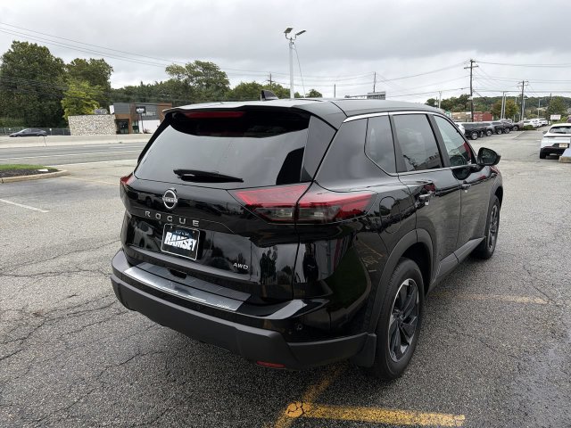 Certified 2026 Nissan Rogue SV w/ Cold Weather Package AWD/4WD image 8