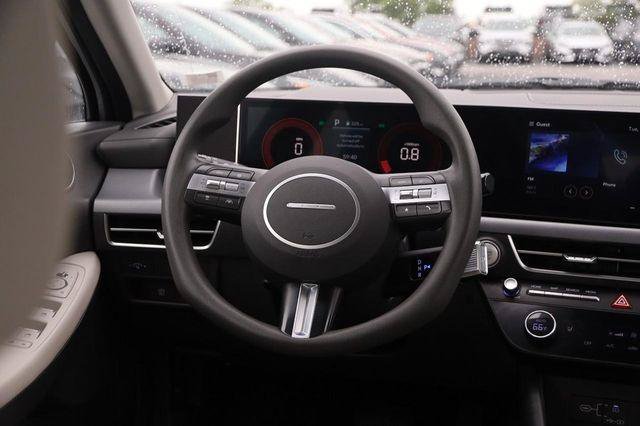 Used 2025 Hyundai Sonata SEL FWD image 24