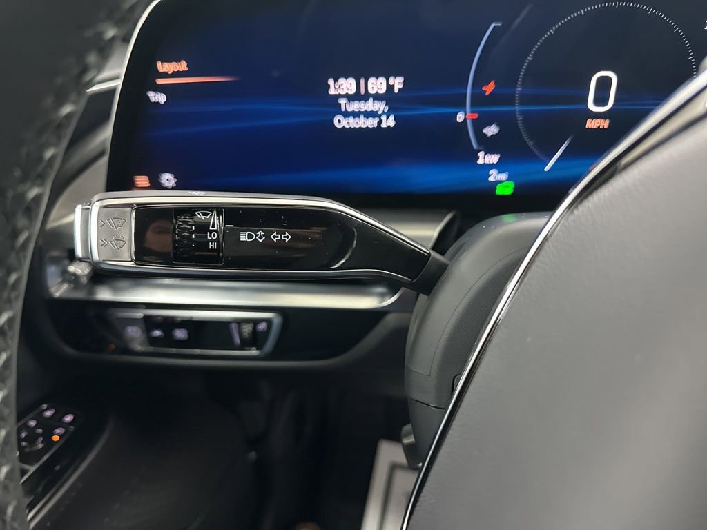 New 2026 Cadillac Lyriq Luxury image 36