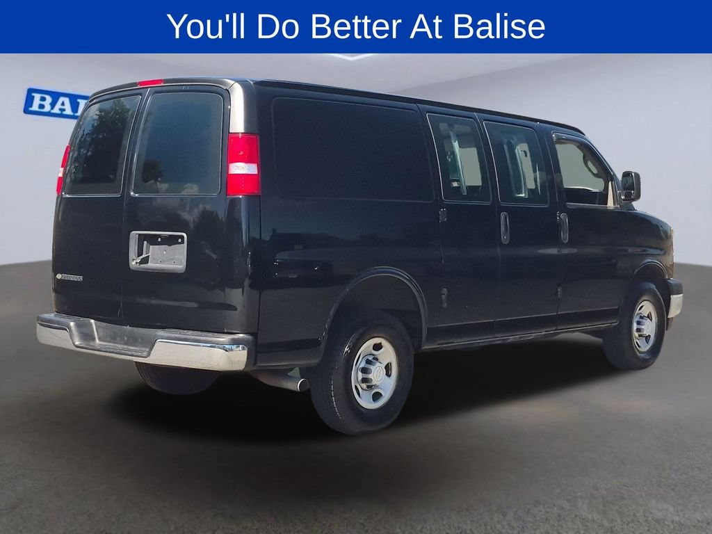 Used 2021 Chevrolet Express 2500 w/ Driver Convenience Package RWD image 3