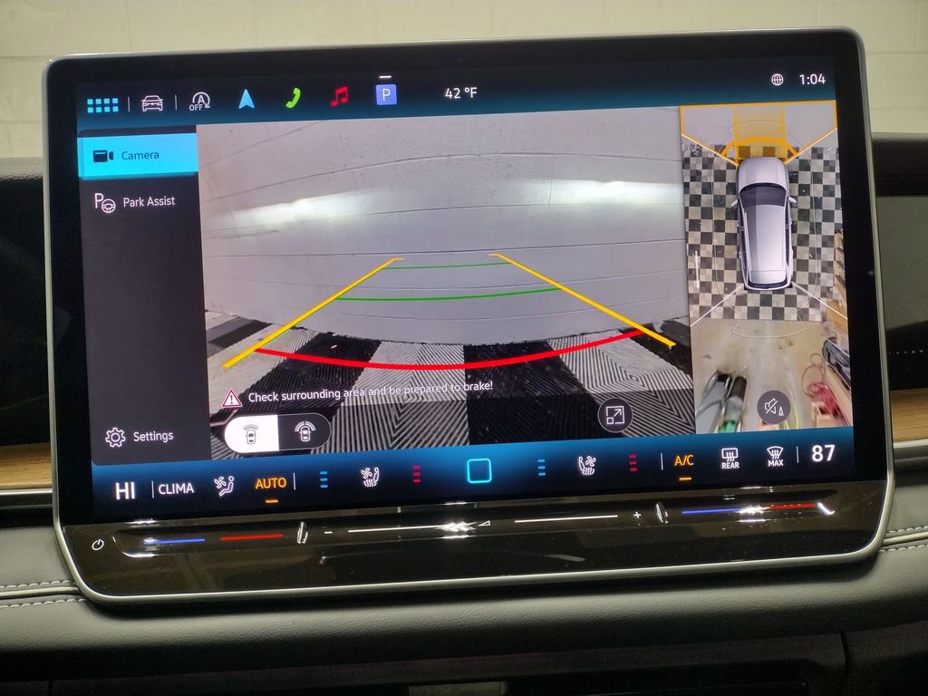 New 2026 Volkswagen Tiguan SEL R-Line image 10