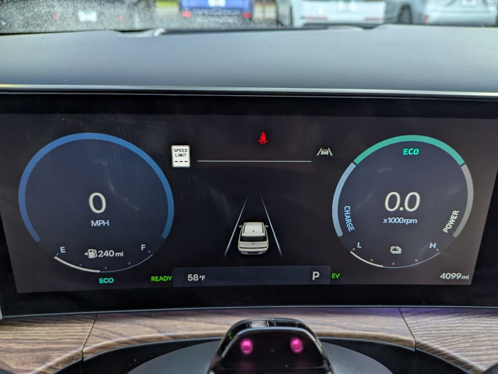 Used 2026 Hyundai Santa Fe Calligraphy FWD image 30