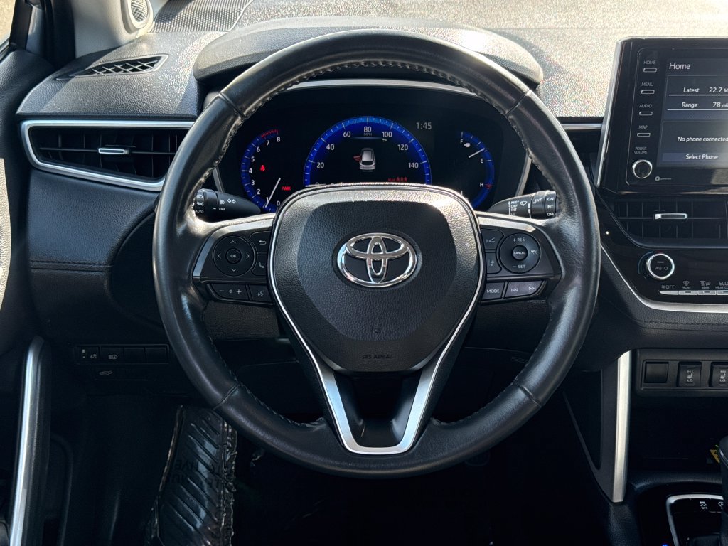 Used 2022 Toyota Corolla Cross XLE w/ Convenience Package AWD/4WD image 12