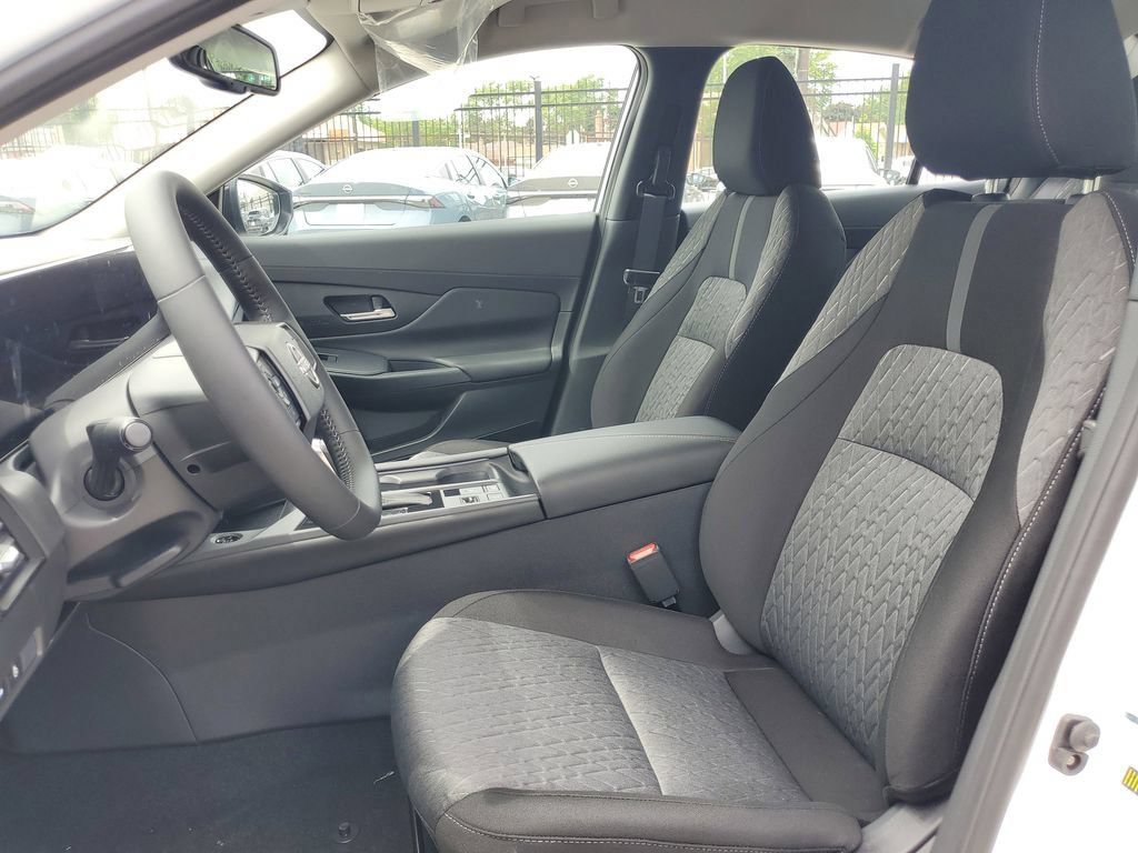 New 2026 Nissan Sentra SV FWD image 16