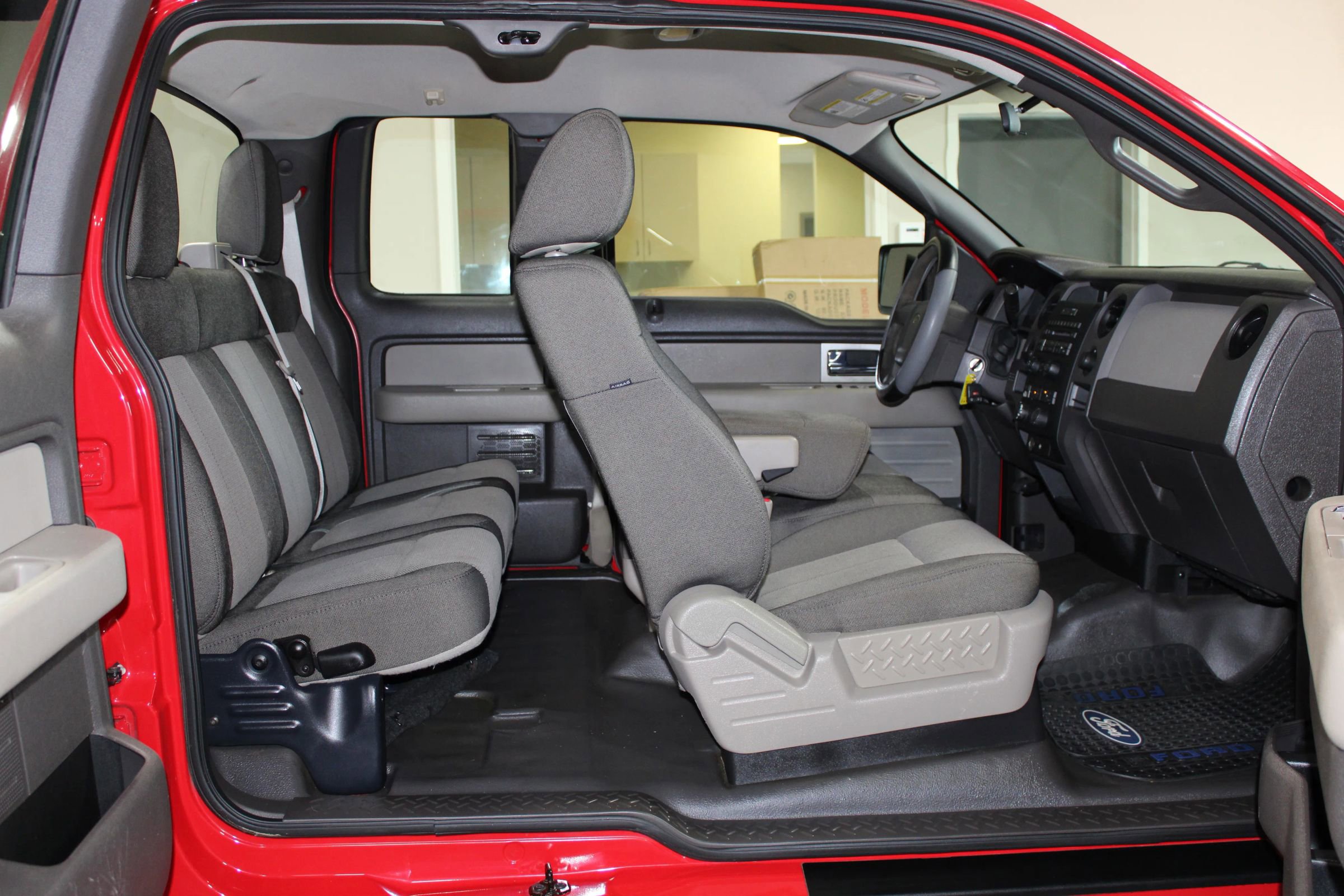 Used 2010 Ford F150 STX image 23