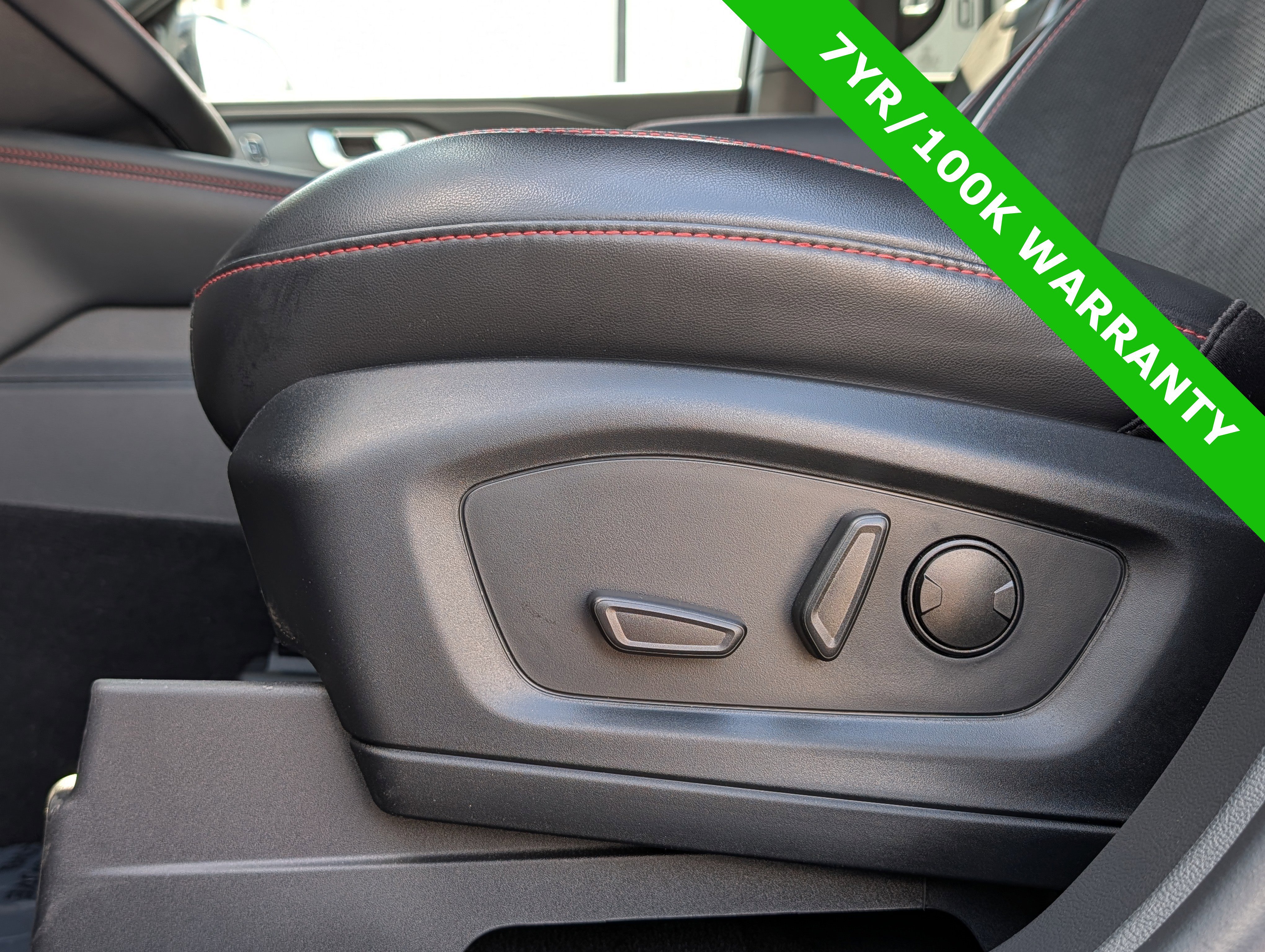 Certified 2026 Ford Explorer ST AWD/4WD image 23