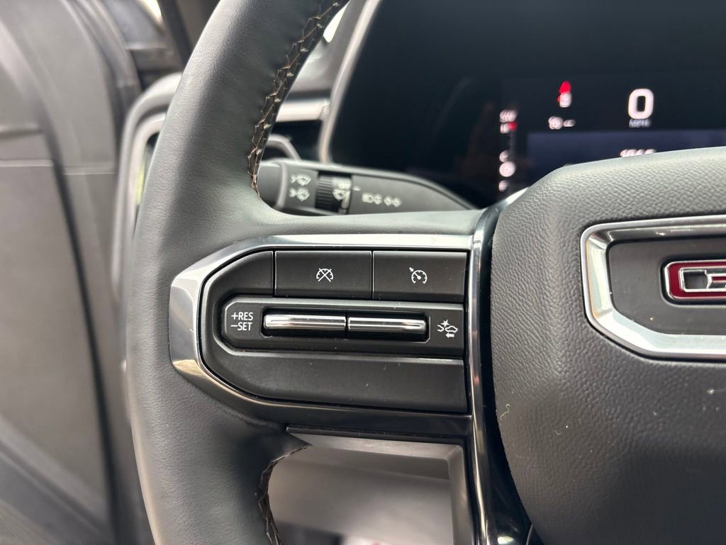 Used 2023 GMC Canyon AT4 w/ AT4 Premium Package AWD/4WD image 10