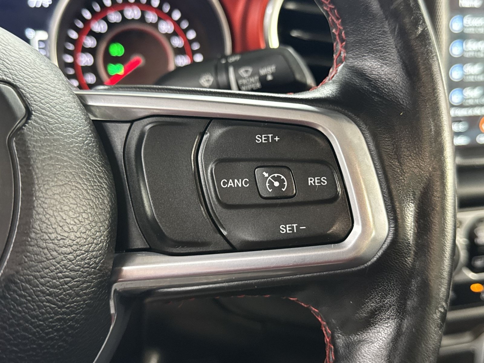 Used 2020 Jeep Gladiator Rubicon AWD/4WD image 45