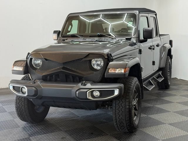 Certified 2024 Jeep Gladiator Sport AWD/4WD image 5