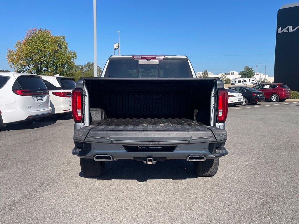 Used 2026 GMC Sierra 1500 AT4 w/ AT4 Premium Package AWD/4WD image 7