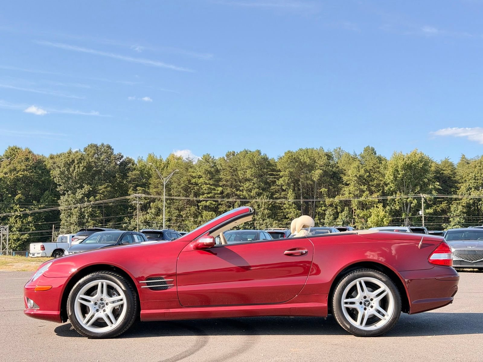 Used 2007 Mercedes-Benz SL 550 image 19