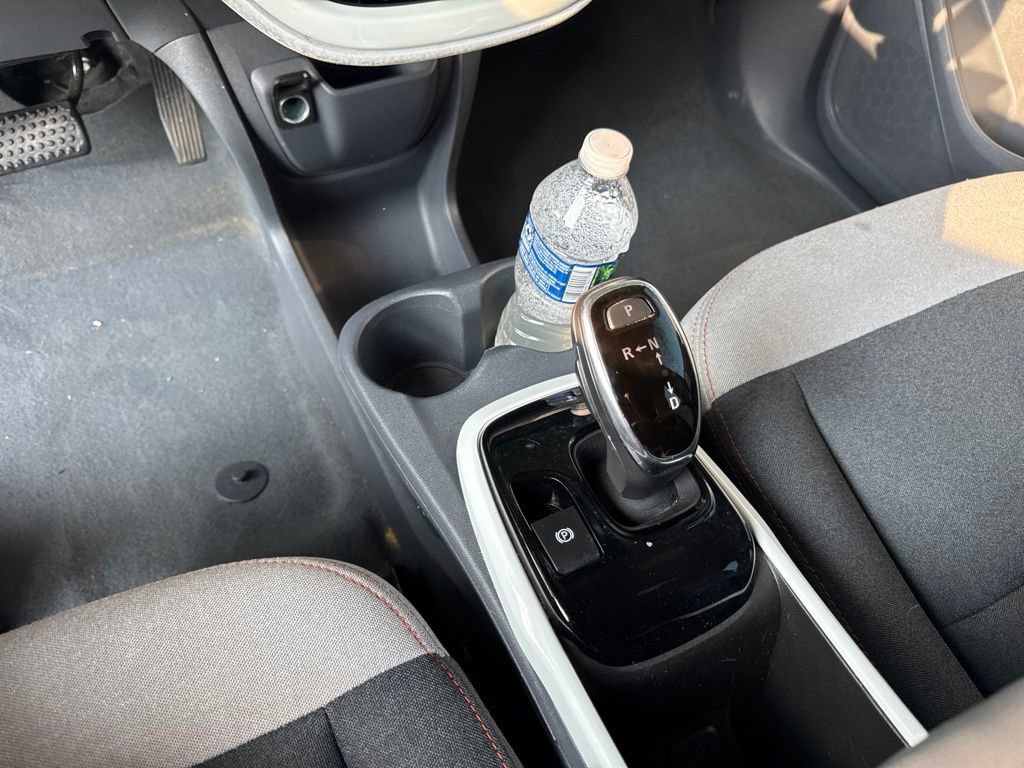 Used 2021 Chevrolet Bolt LT FWD image 7
