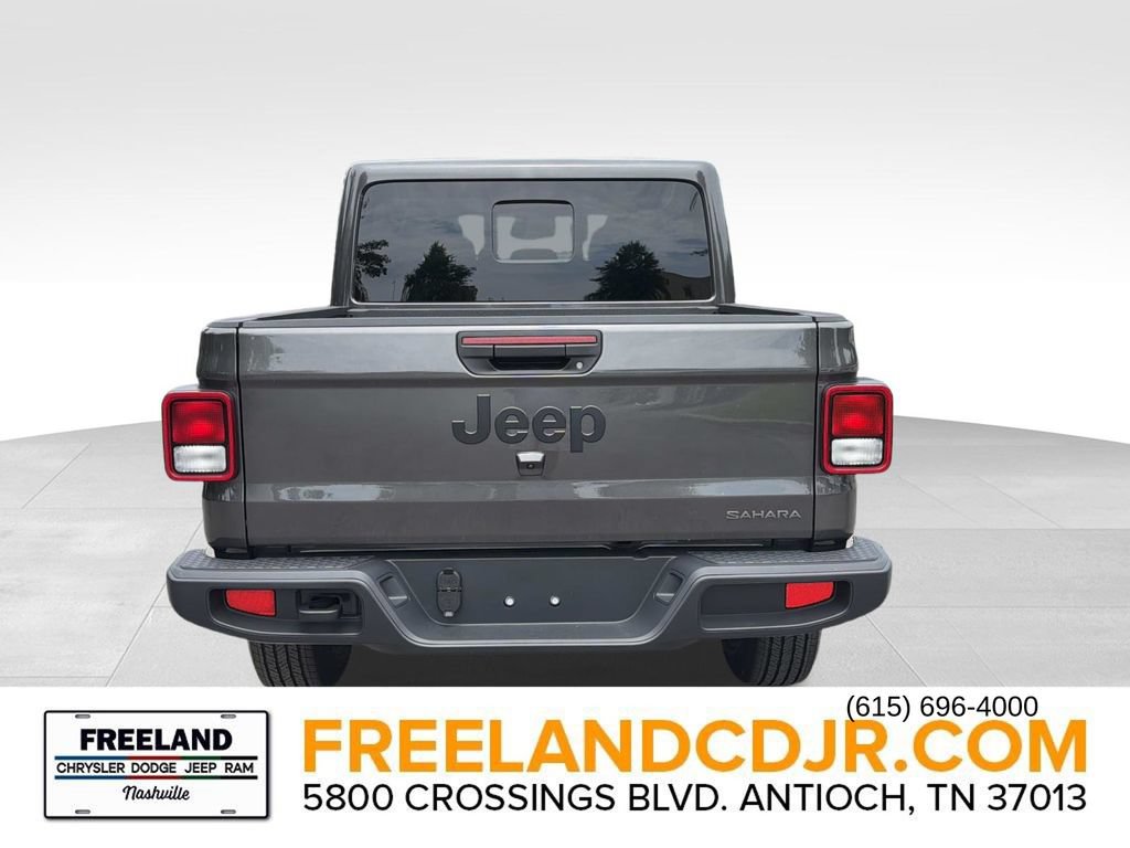 New 2026 Jeep Gladiator Sport AWD/4WD image 4