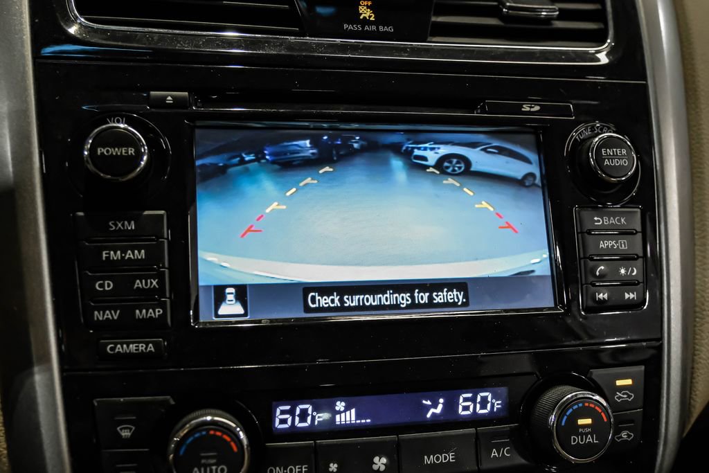Used 2015 Nissan Altima 3.5 SL FWD image 24