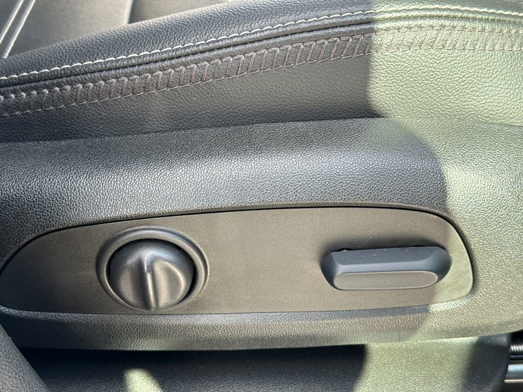 Certified 2023 GMC Terrain Denali image 42