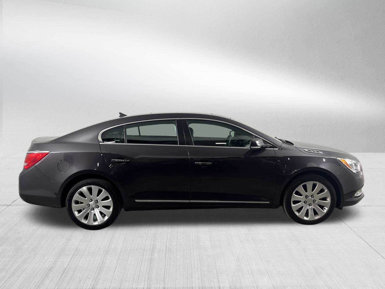 Used 2014 Buick LaCrosse Premium w/ Ultra Luxury Package image 8