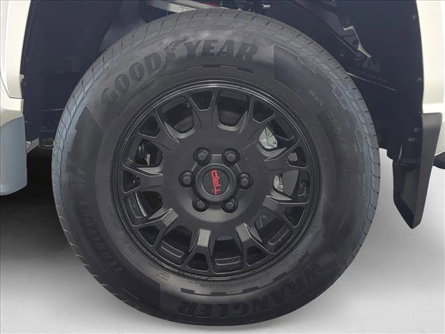 New 2025 Toyota Tacoma SR5 image 7