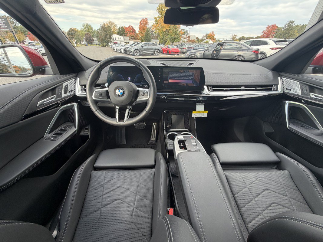 Used 2025 BMW X2 xDrive28i w/ Premium Package AWD/4WD image 67
