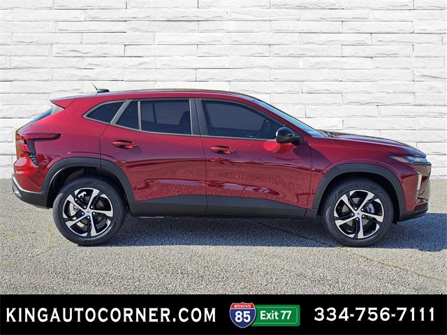 New 2025 Chevrolet Trax RS w/ Driver Confidence Package image 4