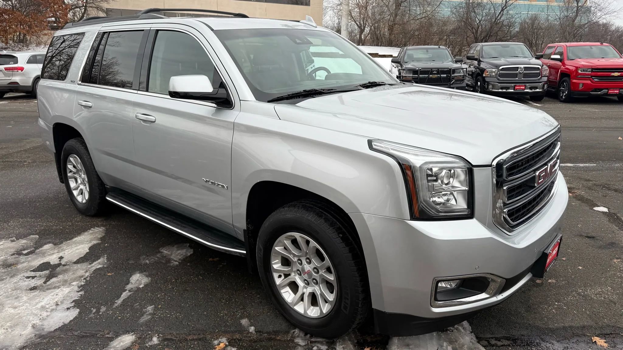 Used 2018 GMC Yukon SLT w/ Open Road Package image 7