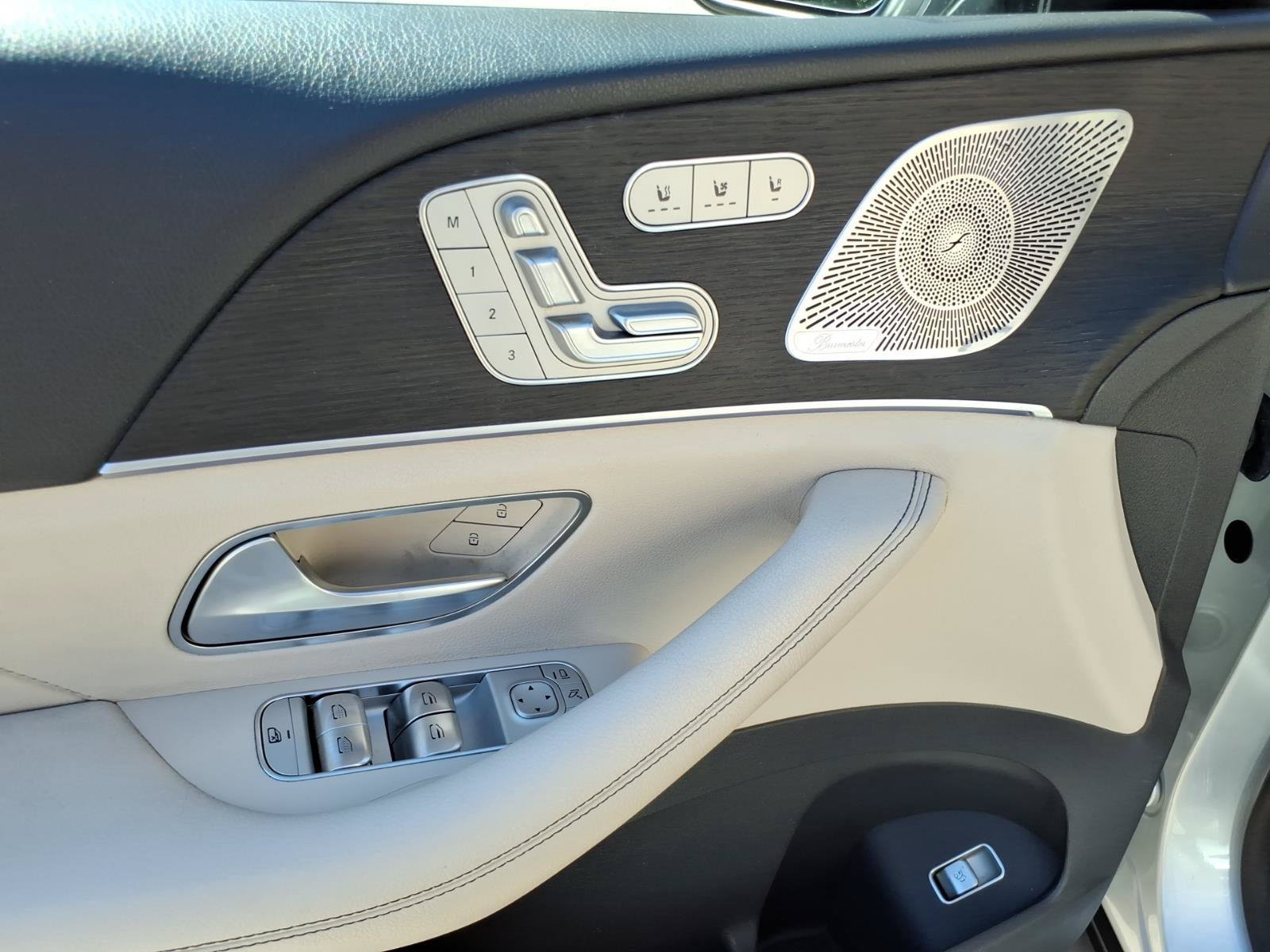 Used 2020 Mercedes-Benz GLS 450 4MATIC image 13