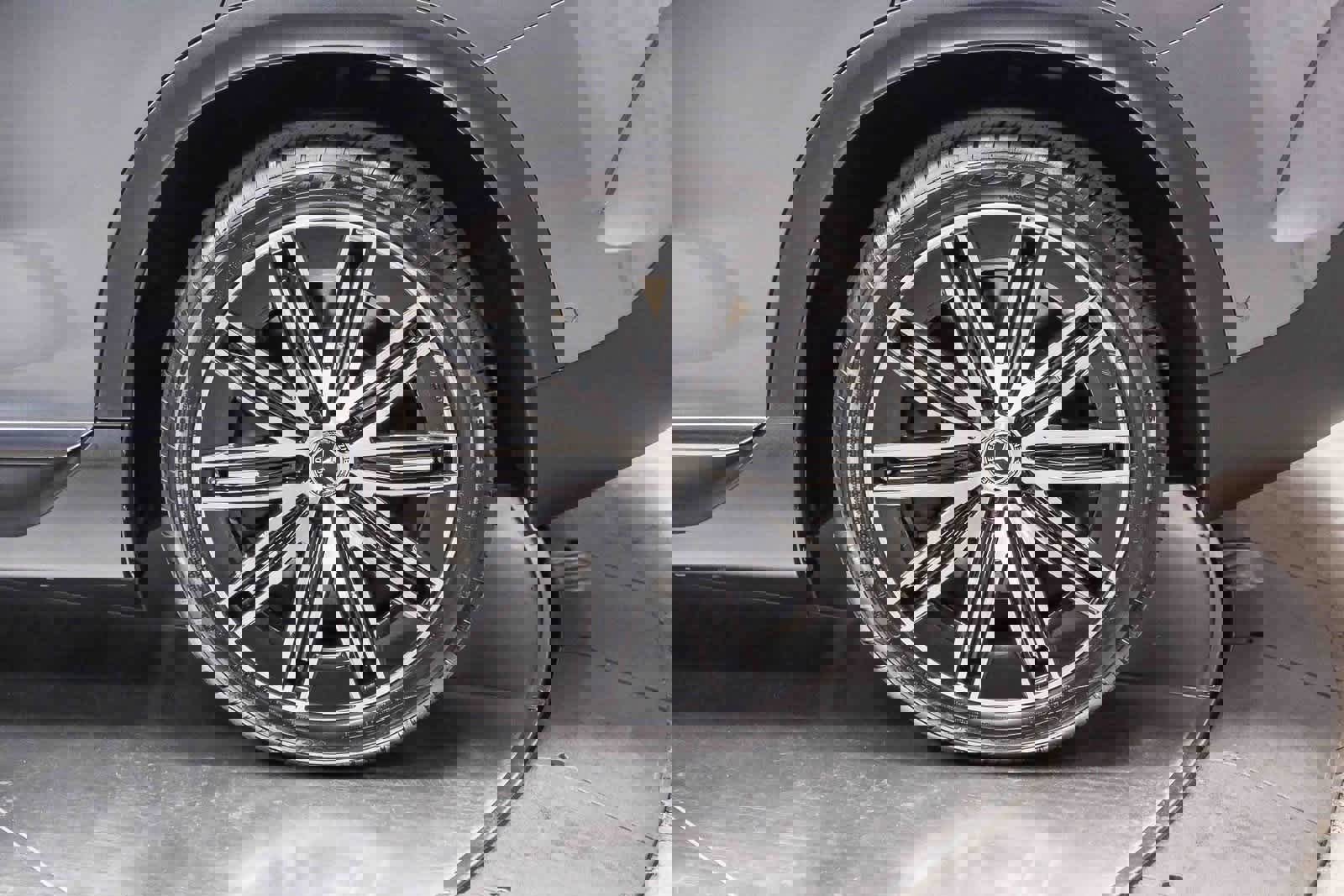 Certified 2023 Mercedes-Benz EQE 500 4MATIC SUV image 9