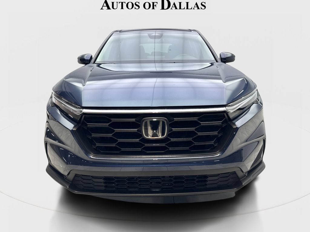 Used 2025 Honda CR-V LX image 3
