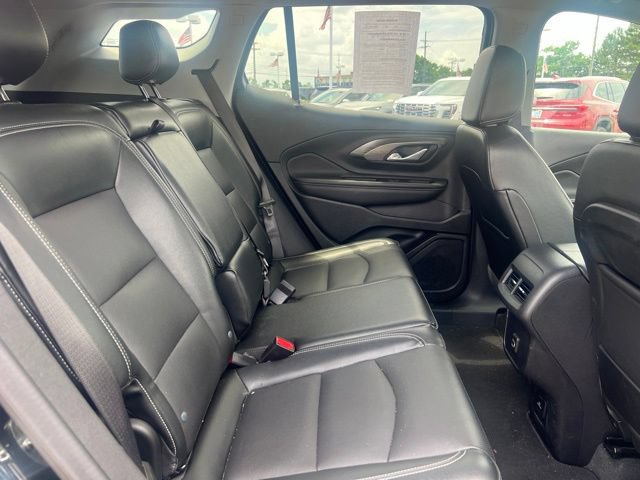 Used 2024 GMC Terrain SLT w/ Tech Package AWD/4WD image 13