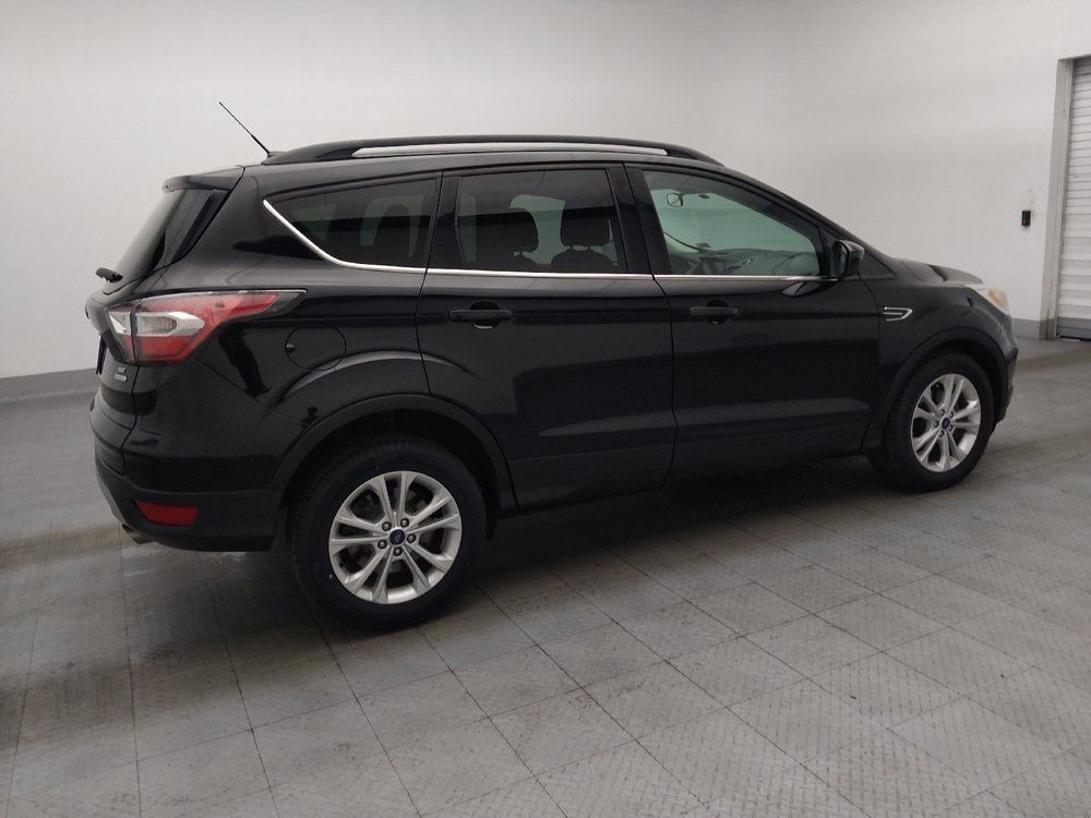 Used 2017 Ford Escape SE w/ Equipment Group 201A FWD image 10