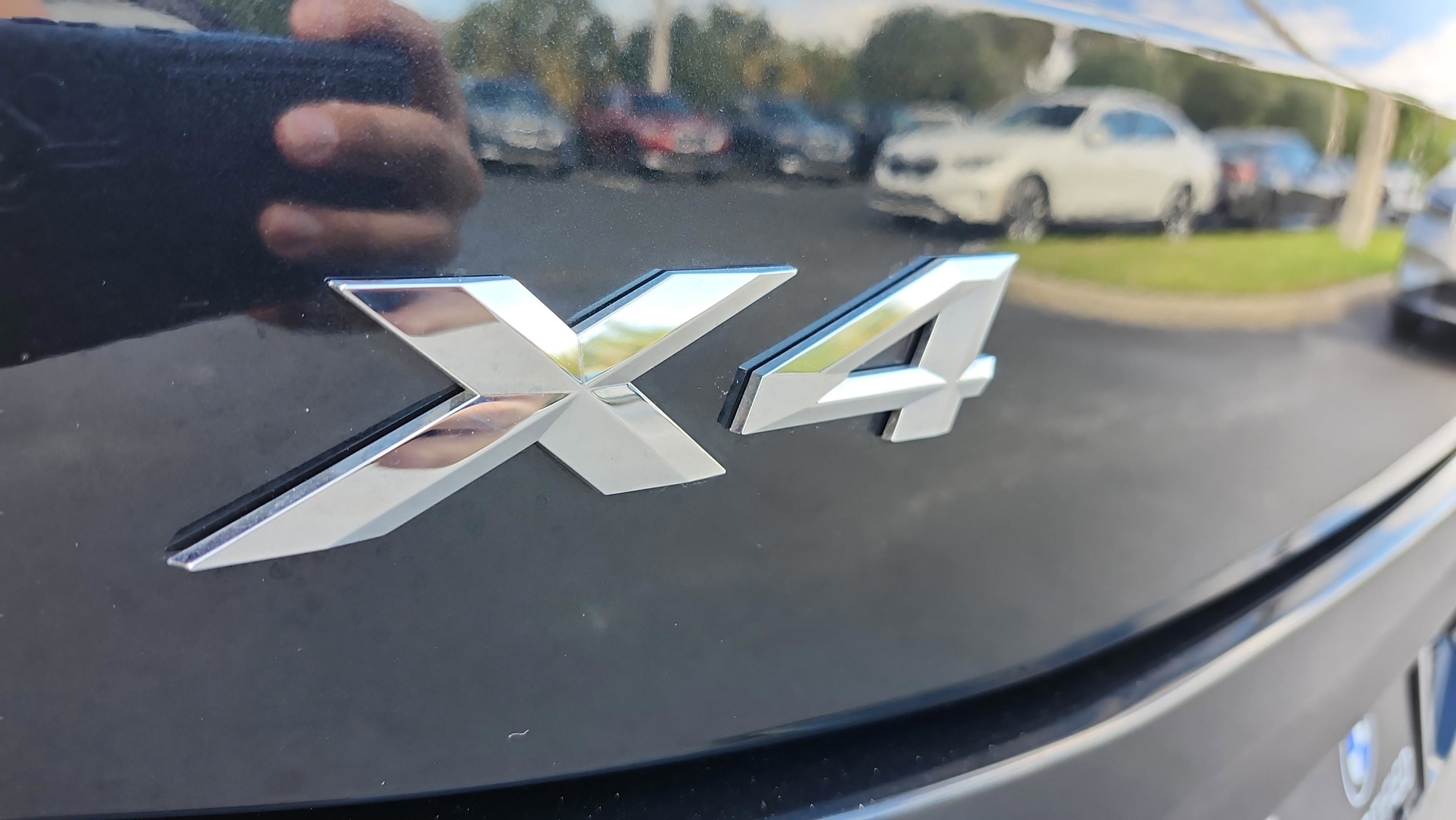 Certified 2025 BMW X4 xDrive30i w/ Premium Package image 34