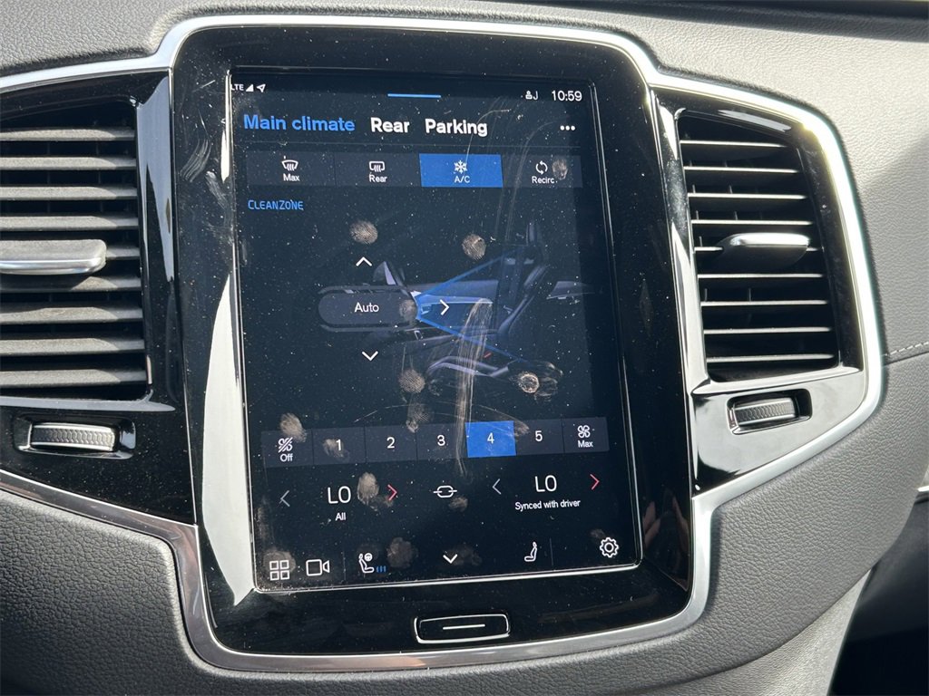 Used 2024 Volvo XC90 B6 Ultimate w/ Lounge Package image 37