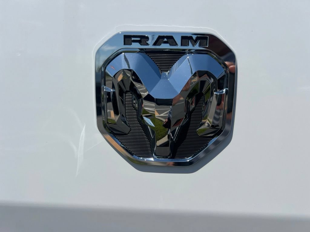 Used 2025 RAM ProMaster 2500 w/ U-Haul Equipment Group FWD image 35