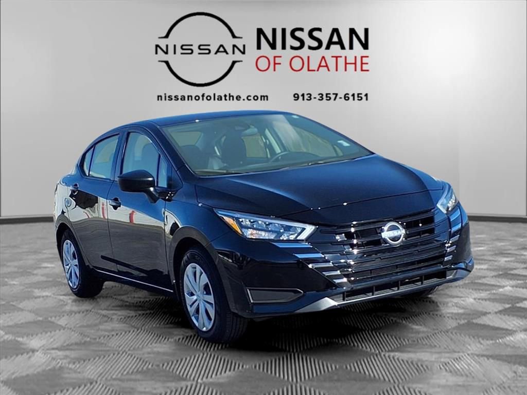 Certified 2025 Nissan Versa S w/ Trunk Package image 28