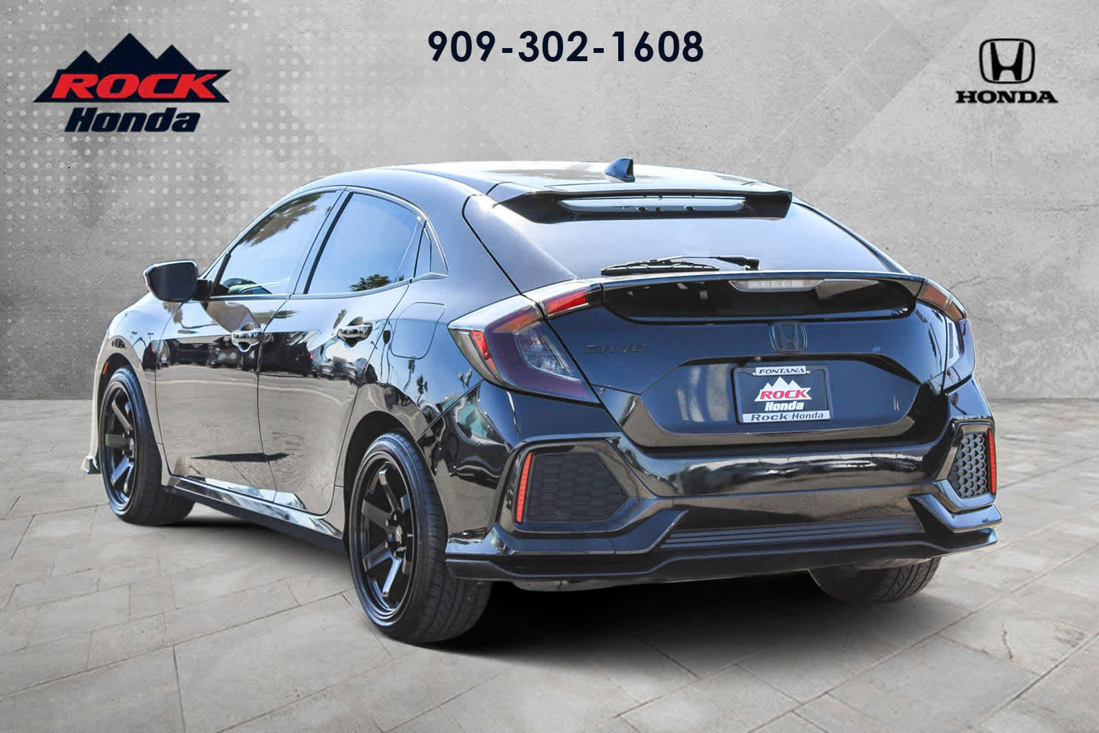 Certified 2018 Honda Civic EX image 5