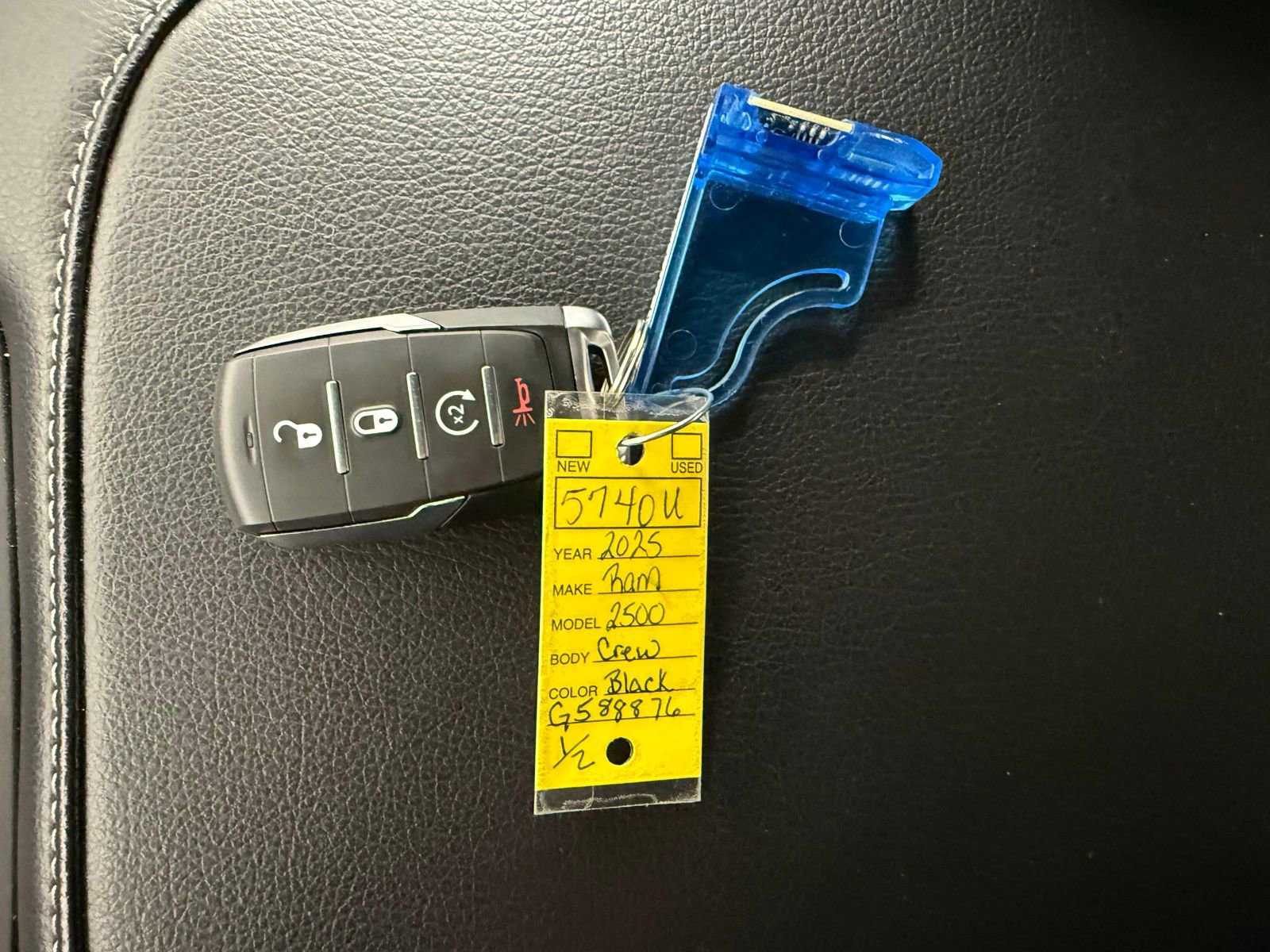 Used 2025 RAM 2500 Laramie image 33