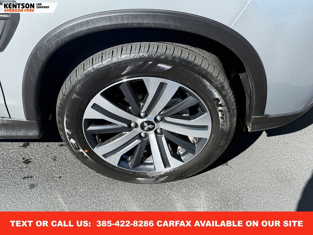 Used 2025 Mitsubishi Outlander Sport AWD image 13