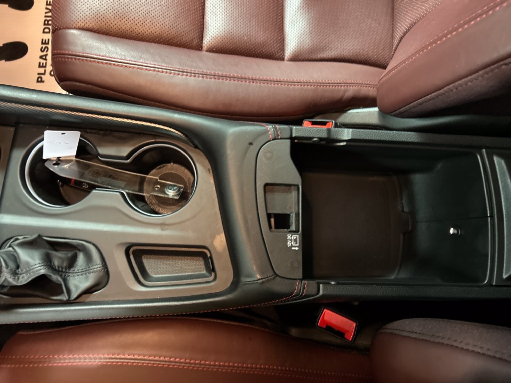 Used 2025 Dodge Durango GT AWD/4WD image 21