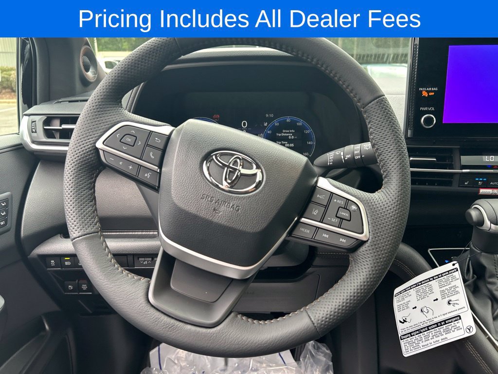 New 2026 Toyota Sienna Limited FWD image 15