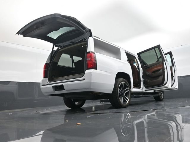 Used 2019 Chevrolet Suburban Premier image 29