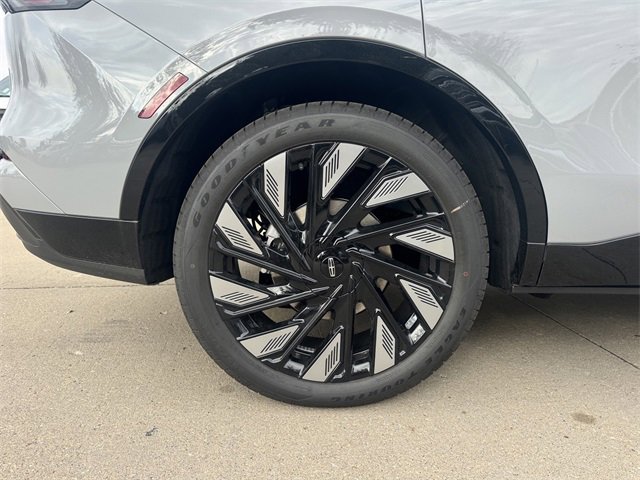 New 2026 Lincoln Nautilus Reserve image 11