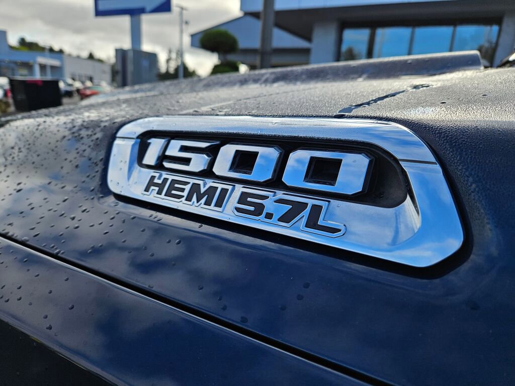 Used 2020 RAM 1500 Laramie image 11