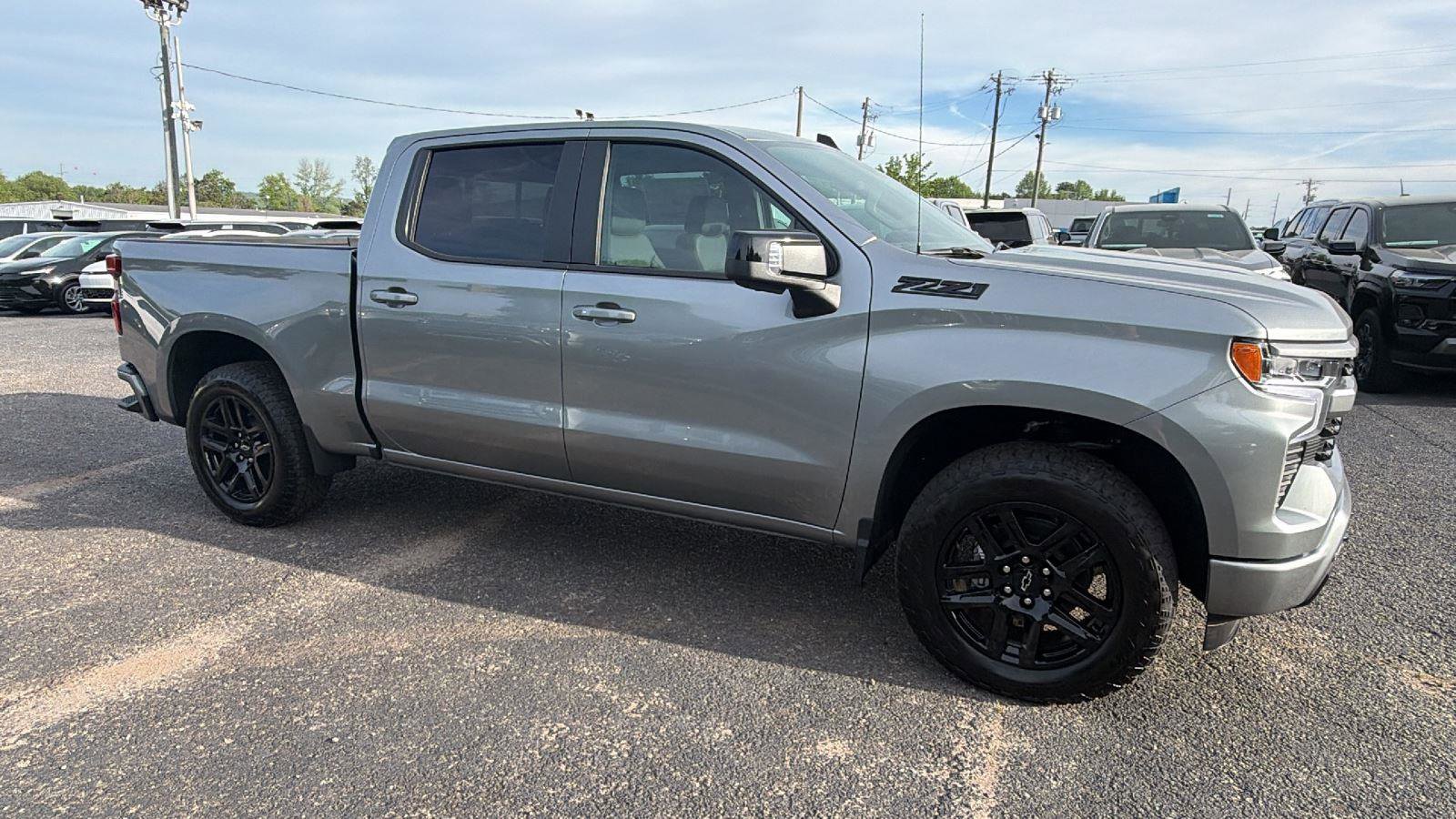 New 2026 Chevrolet Silverado 1500 RST w/ RST All Star Premium Package AWD/4WD image 3