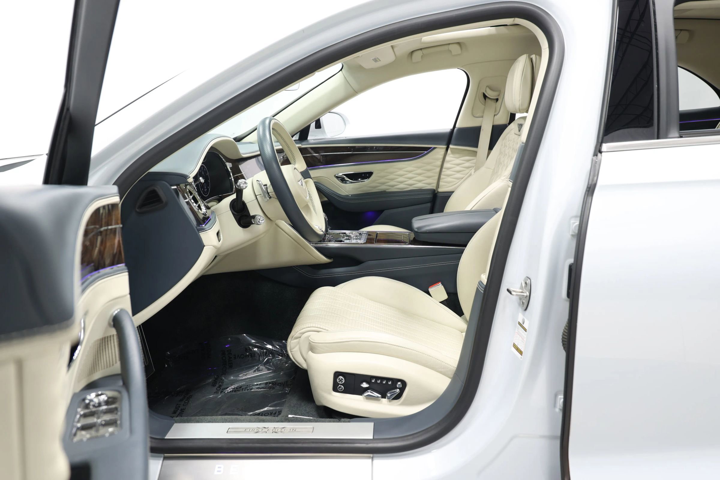 Used 2020 Bentley Flying Spur W12 w/ First Edition Specification image 17