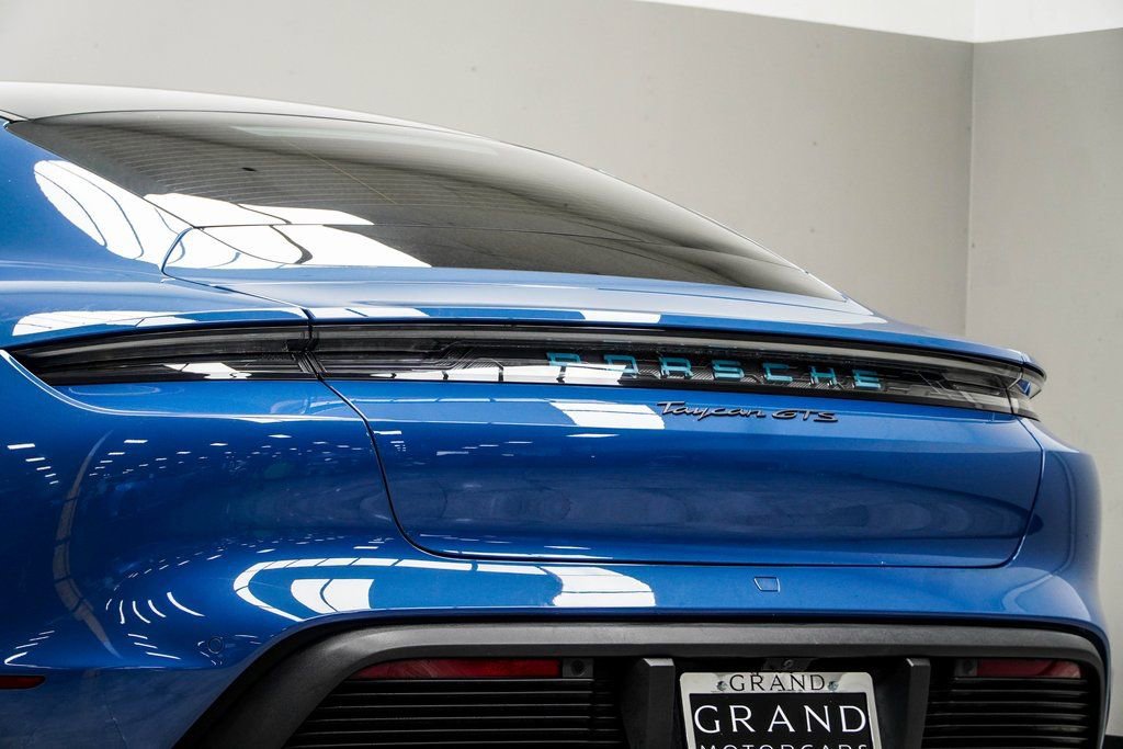 Used 2022 Porsche Taycan GTS w/ Premium Package (P6U) image 19