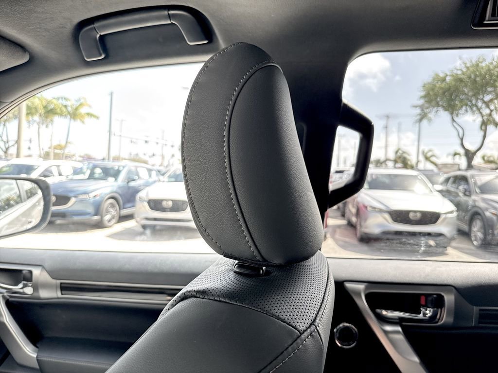 Used 2023 Lexus GX 460 Premium image 17
