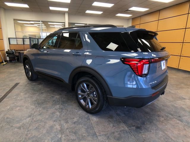 New 2026 Ford Explorer Active image 5