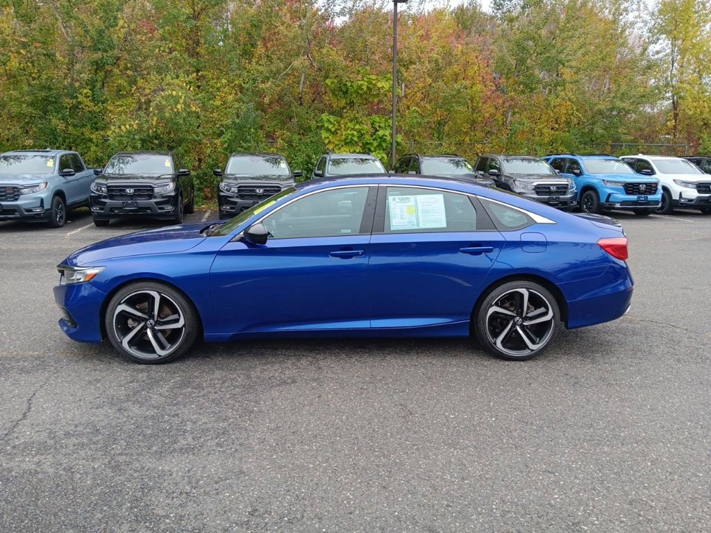 Used 2022 Honda Accord Sport image 2